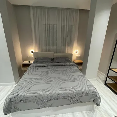 别墅 Duka 62 Embassy Block *