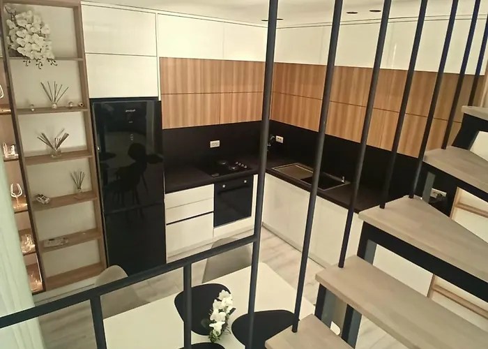 Duka 62 Embassy Block *